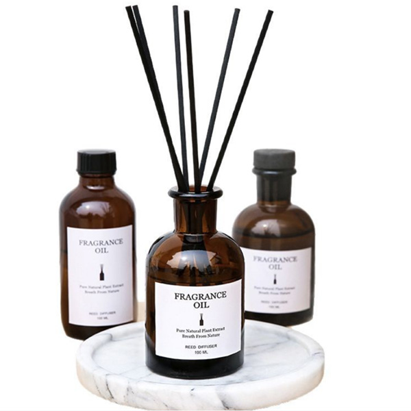 Luxury Gift Square Home Diffuser Glass Bottle Rose Fragrance Empty Reed Diffuser Glass Bottle