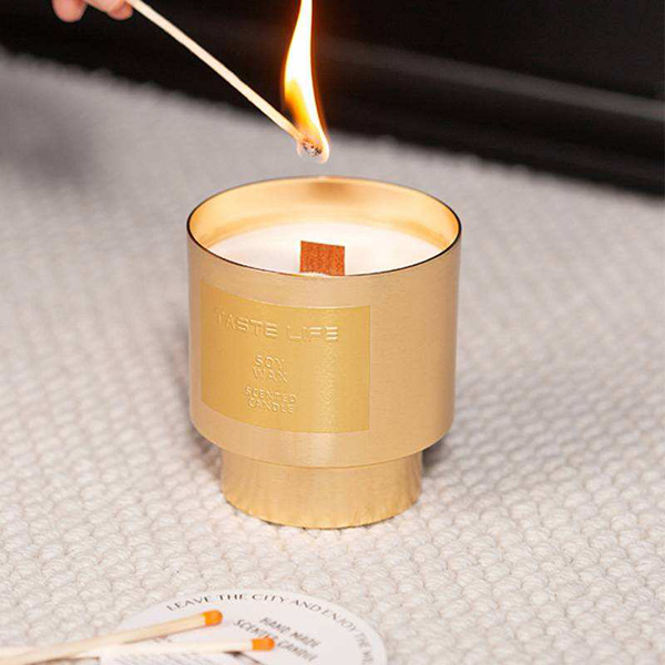 Light Luxury Metal Cup Aromatherapy Candle High-end Atmosphere Soy Wax Fragrance Candle Soy Gift