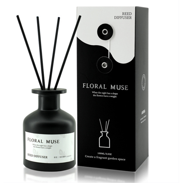 Home Fragrance 100ml Private Label Luxury Glass Bottle Essential Oil Aroma Dry Flower Reed Diffuser With Rattan Sticks