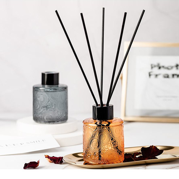 Flameless 100ml Aromatherapy Diffuser Glass Bottle Freshener for Hotel Home Bathroom Indoor Aromatherapy
